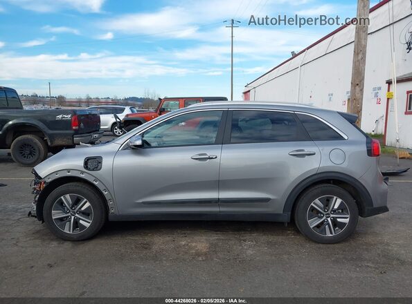 KNDCD3LD9N5531094 2022 KIA NIRO PLUG-IN HYBRID Silver 