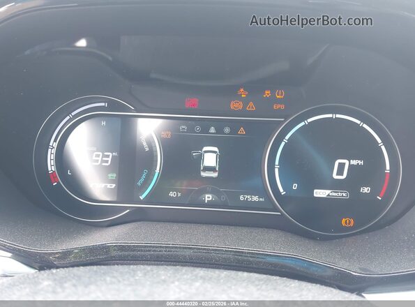 KNDCE3LG4L5074439 2020 KIA NIRO EV Dark Blue Widok tylnych siedzeń