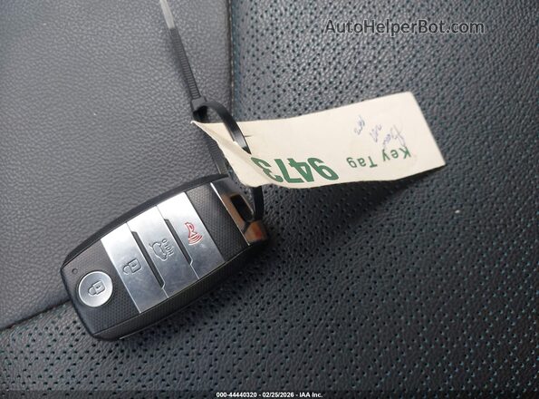 KNDCE3LG4L5074439 2020 KIA NIRO EV Dark Blue Widok deski rozdzielczej