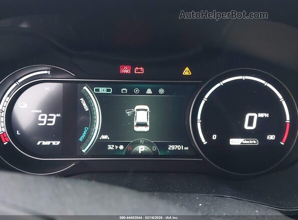 KNDCE3LG8N5144463 2022 KIA NIRO EV White Widok tylnych siedzeń