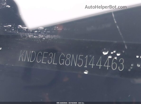 KNDCE3LG8N5144463 2022 KIA NIRO EV White 