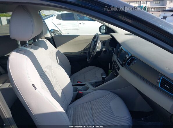 KNDCM3LD6J5147753 2018 KIA NIRO PLUG-IN HYBRID Black Front interior view
