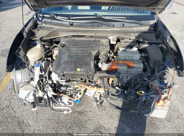 KNDCM3LD6J5147753 2018 KIA NIRO PLUG-IN HYBRID Black Rear view