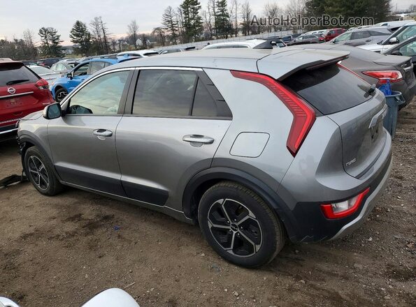 KNDCP3LE4P5070440 2023 KIA NIRO Gray 