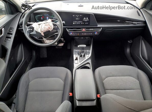 KNDCP3LE4P5070440 2023 KIA NIRO Gray 