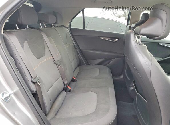 KNDCP3LE4P5070440 2023 KIA NIRO Gray 