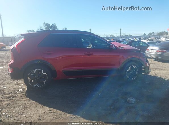 KNDCR3L18P5042275 2023 KIA NIRO EV Red 