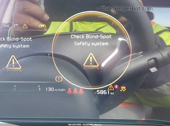 KNDCR3L18S5141266 2025 KIA NIRO EV White 