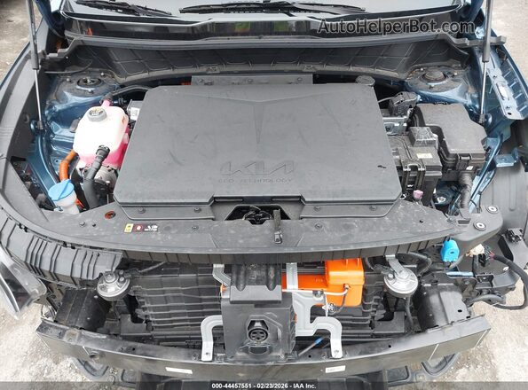 KNDCT3L11P5044919 2023 KIA NIRO EV Синий Вид сзади