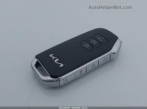 KNDCT3L11P5044919 2023 KIA NIRO EV Синий Вид панели приборов