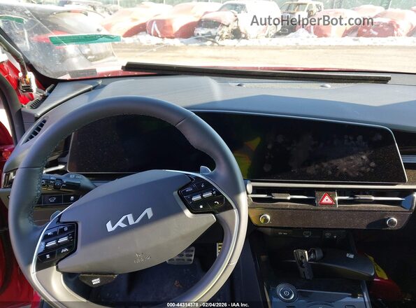 KNDCT3L16S5141168 2025 KIA NIRO EV Red 