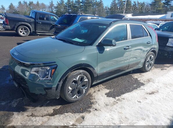 KNDCT3L17R5110022 2024 KIA NIRO EV Green Front left
