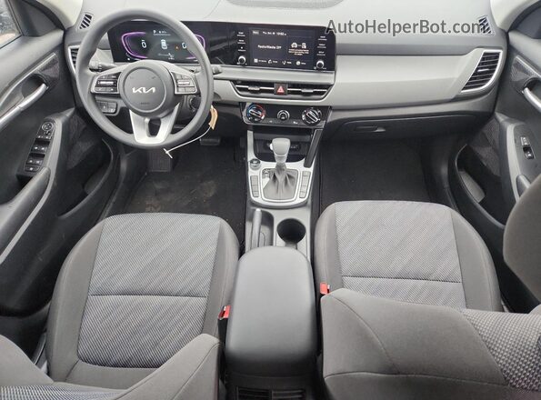 KNDEPCAA4T7833144 2026 KIA SELTOS Gray Вид панелі приладів