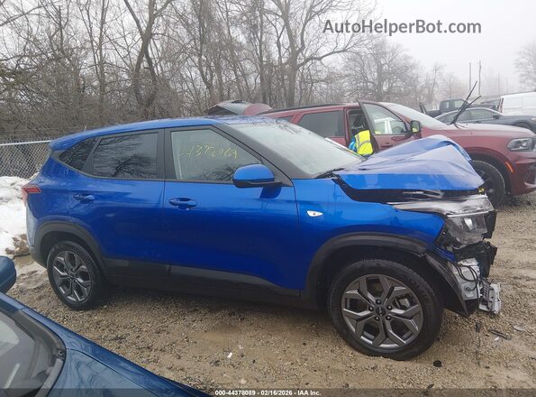 KNDEPCAA9R7655868 2024 KIA SELTOS Blue 360 interior view