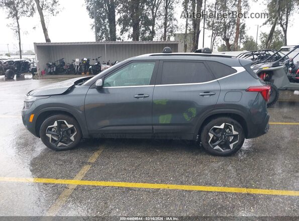 KNDER2AA2S7796839 2025 KIA SELTOS Gray 360 interior view