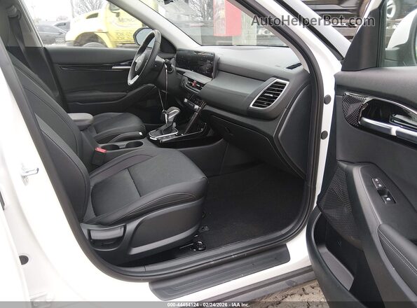 KNDER2AA8T7849013 2026 KIA SELTOS White 