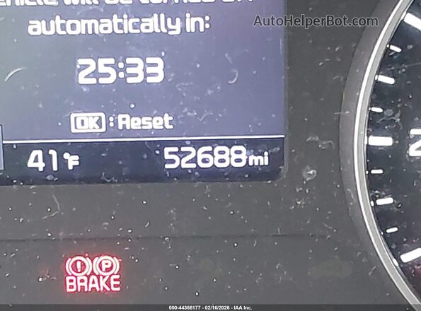 KNDERCAA7M7184726 2021 KIA SELTOS Серый 