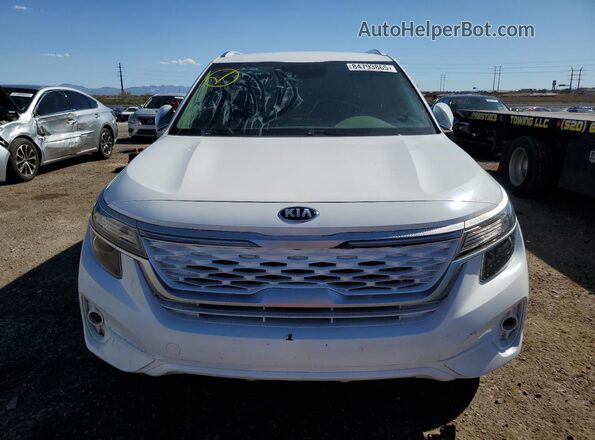 KNDEU2AA2M7223344 2021 KIA SELTOS White 