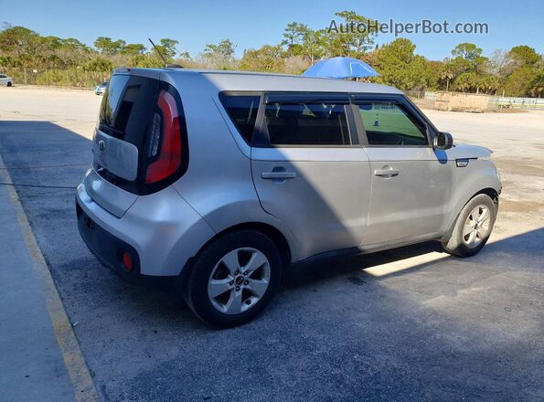 KNDJN2A20H7465415 2017 KIA SOUL Silver Rear right