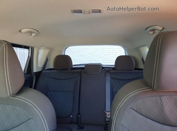 KNDJN2A20H7465415 2017 KIA SOUL Silver Rear seats view