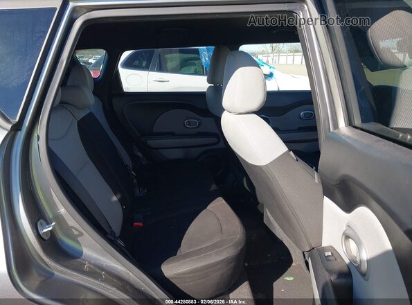 KNDJN2A27G7302002 2016 KIA SOUL Gray VIN კოდის სტიკერის ხედი