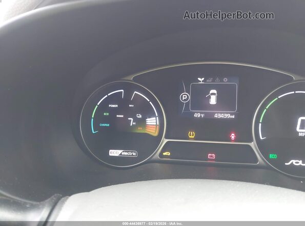 KNDJP3AE3G7013712 2016 KIA SOUL EV White 