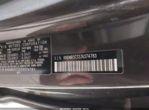 KNDMB5C12J6374783 2018 KIA SEDONA Brown Vista del compartimento del motor