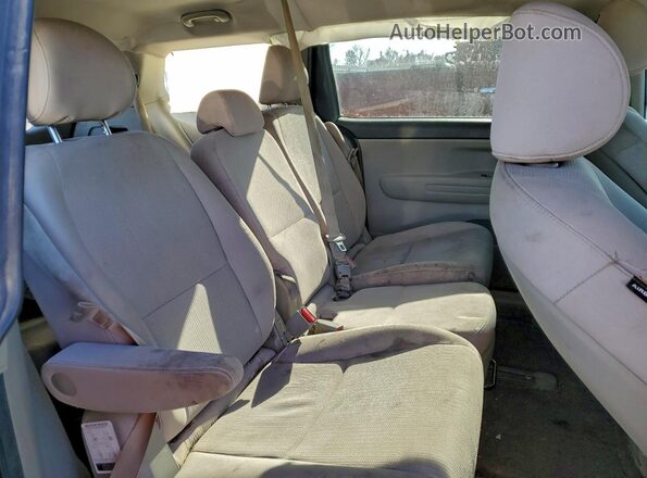 KNDMB5C17L6596335 2020 KIA SEDONA Maroon Rear interior view