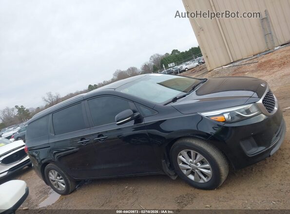 KNDMB5C1XJ6349095 2018 KIA SEDONA Черный 