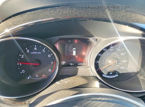 KNDMC5C1XG6100446 2016 KIA SEDONA Cream Widok zestawu wskaźników