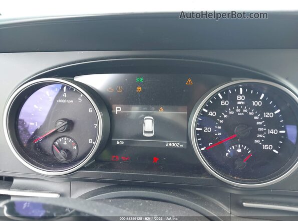 KNDNB4H30R6406540 2024 KIA CARNIVAL MPV Black Widok tylnych siedzeń