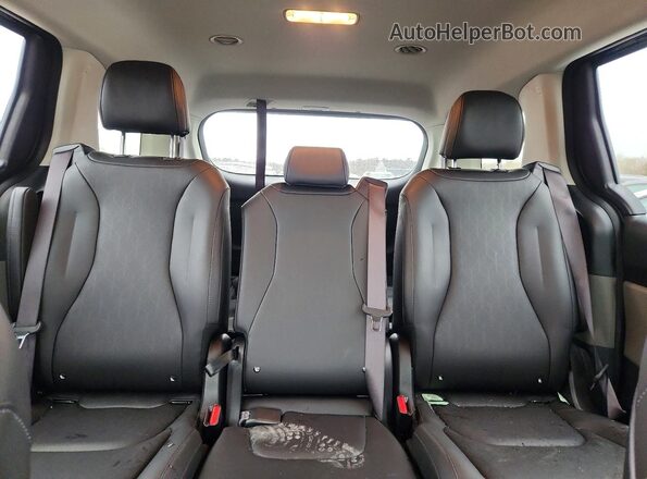 KNDNB5K31S6535343 2025 KIA CARNIVAL Charcoal 