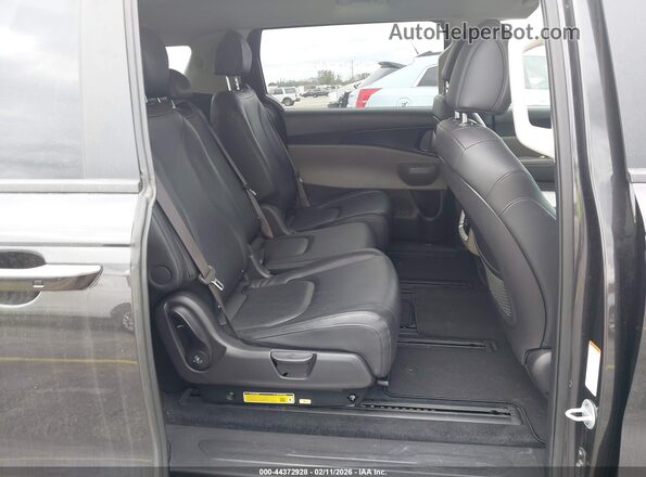 KNDNB5K38S6497626 2025 KIA CARNIVAL MPV Gray Vista de la etiqueta del VIN