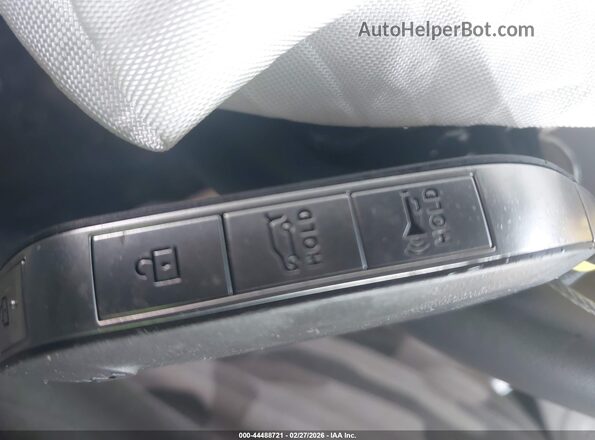 KNDNE5KA4S6061474 2025 KIA CARNIVAL MPV HYBRID Gray Widok deski rozdzielczej