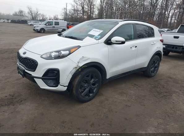 KNDP6CAC1M7874989 2021 KIA SPORTAGE White Передня ліва чверть