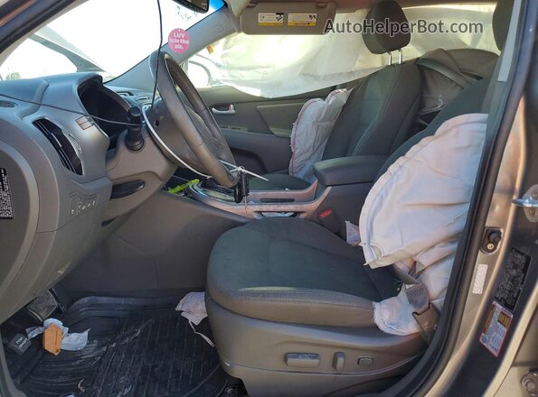 KNDPC3ACXG7870596 2016 KIA SPORTAGE Серый Вид салона спереди