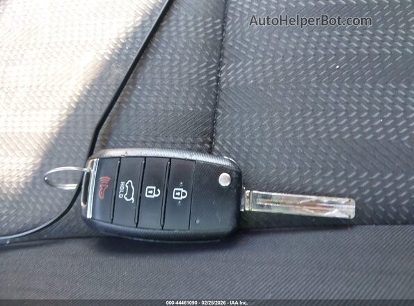 KNDPM3AC0K7491256 2019 KIA SPORTAGE Light Blue 