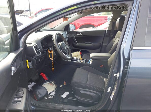 KNDPM3AC0M7845411 2021 KIA SPORTAGE Синий Вид салона спереди