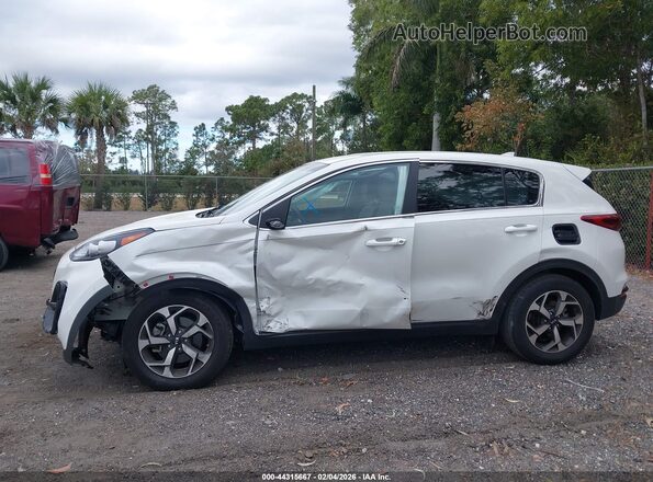 KNDPM3AC0N7027808 2022 KIA SPORTAGE White 