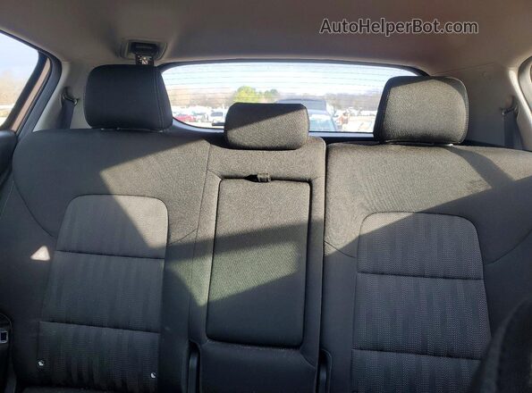 KNDPM3AC3H7088364 2017 KIA SPORTAGE Оранжевый Вид задних сидений