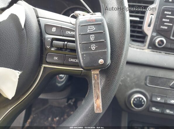 KNDPM3AC4J7334098 2018 KIA SPORTAGE Dark Blue 