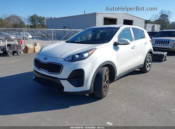 KNDPM3AC5N7015198 2022 KIA SPORTAGE Белый Передняя левая четверть