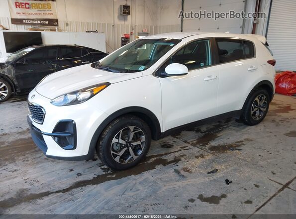 KNDPM3AC6N7002301 2022 KIA SPORTAGE White Vista tres cuartos delantera izquierda