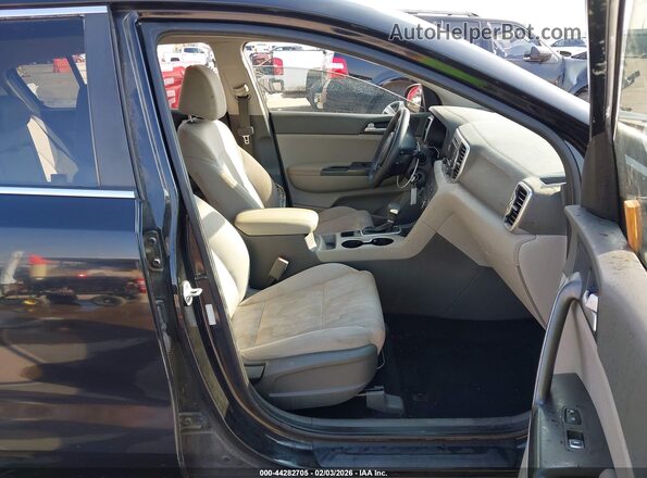 KNDPMCAC4H7092861 2017 KIA SPORTAGE Black Widok wnętrza z przodu