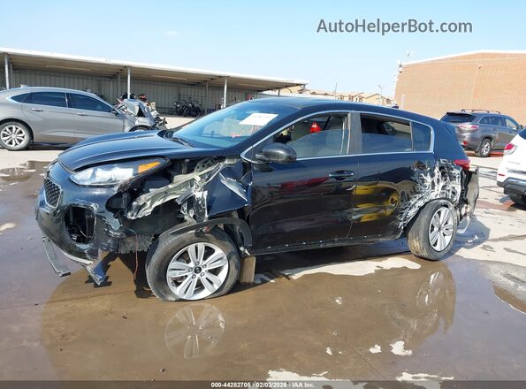 KNDPMCAC4H7092861 2017 KIA SPORTAGE Black Widok z przodu