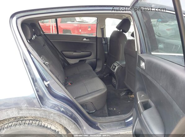 KNDPMCACXJ7446887 2018 KIA SPORTAGE Blue 