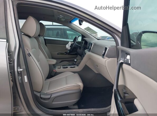 KNDPN3AC3K7560499 2019 KIA SPORTAGE Серый 