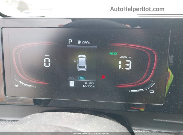 KNDPUCAG5P7050443 2023 KIA SPORTAGE HYBRID Black Widok tylnych siedzeń