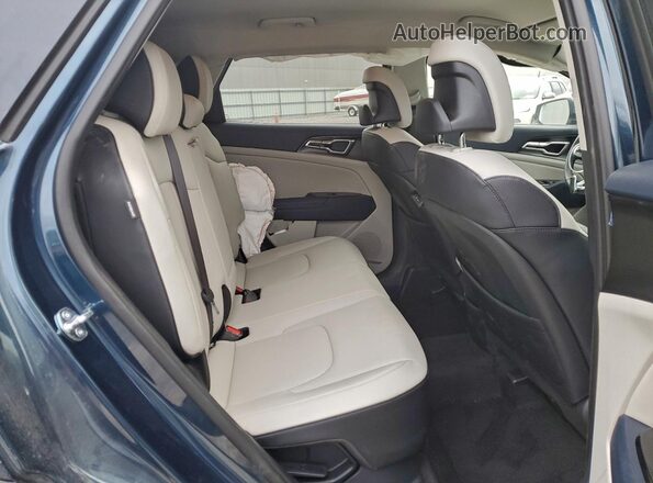 KNDPVCDG2S7233719 2025 KIA SPORTAGE Blue Widok wnętrza z tyłu