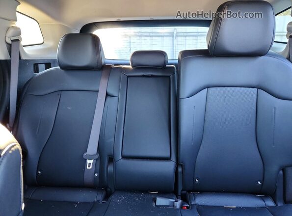 KNDPVCDG8S7227004 2025 KIA SPORTAGE Black Rear seats view